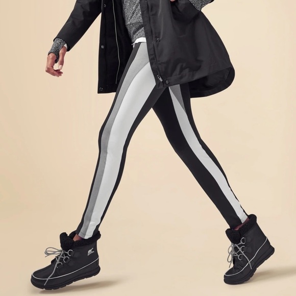 Athleta Crest Color block Tight Black White High Rise Leggings - Picture 3 of 12